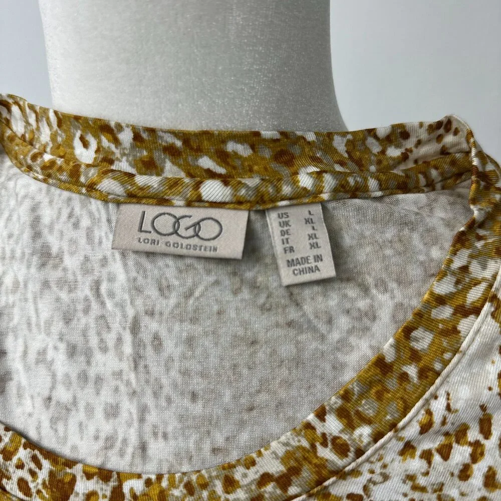 ✨ **LOGO by Lori Goldstein Animal Print Tunic Top** ✨ - Picture 7 of 9